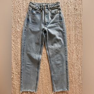 Dynamite Gisele jeans size 24